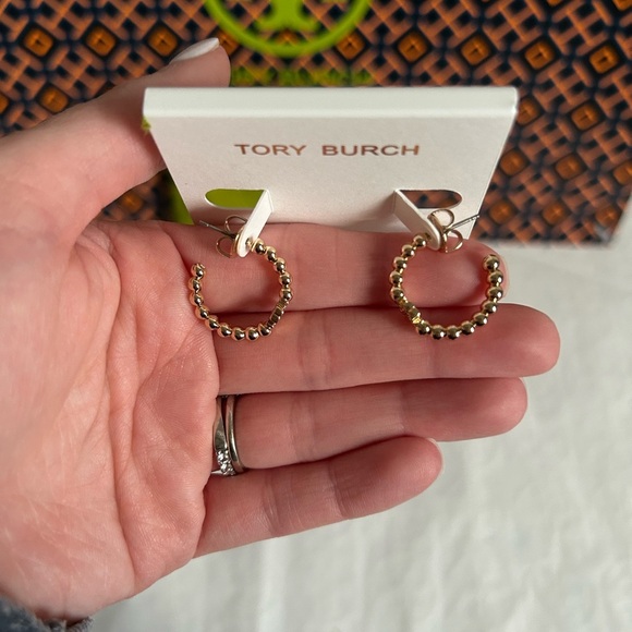 Tory Burch Beaded Small Hoop Earrings Huggie Earrings Gold - Picture 5 of 6